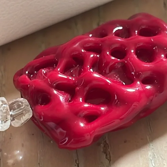 Glass beaded necklace and earrings - Picture 2 of 8